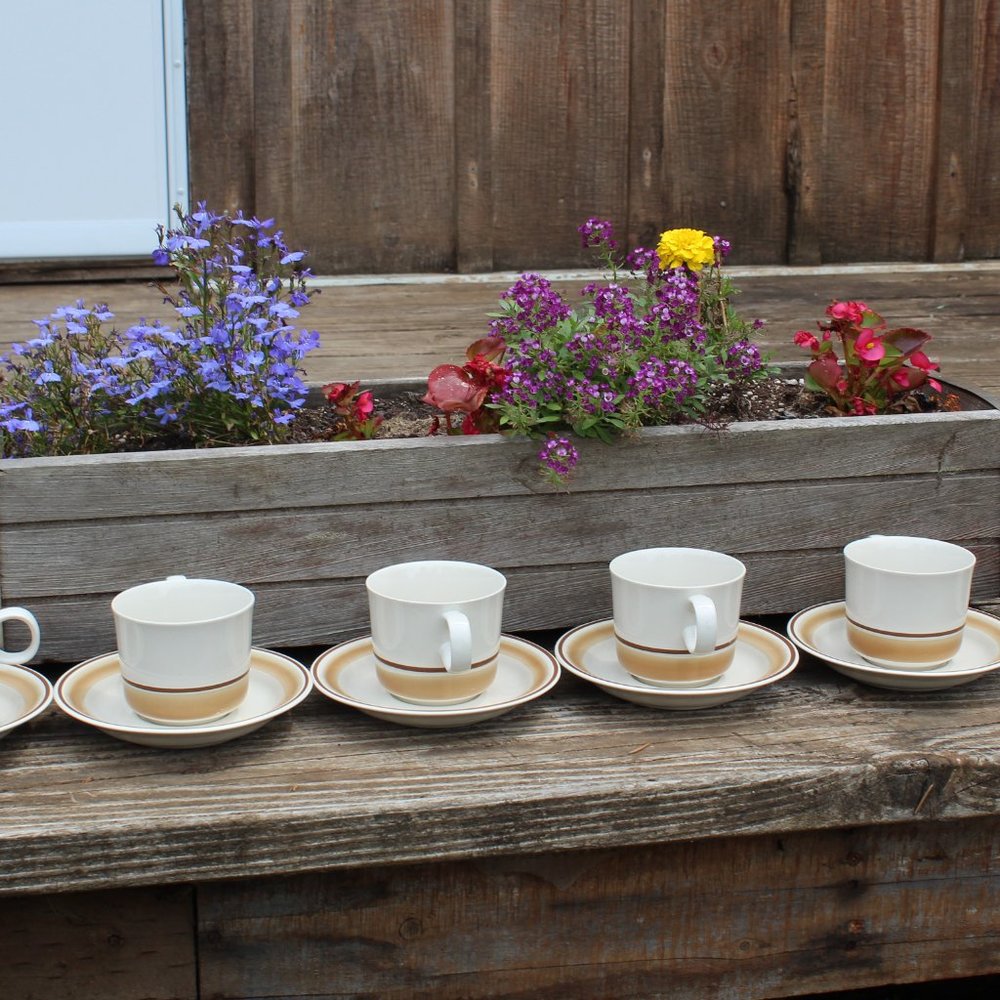VTG 1970's (6) Matching Tea Cups W/ Saucers From Water Colors Hearthside